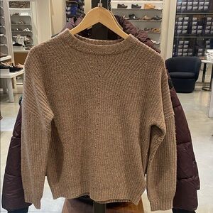 Pendleton Women's Tan Crew Neck Sweater